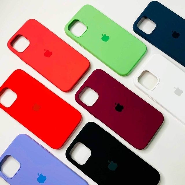 iPhone%2011%20Pro%20Max%20High%20Quality%20Apple%20Silicone%20Case%20Slim%20Fit%20Smooth%20Touch%20Anti%20Slip%20Shockproof%20Back%20Cover%20with%20Velvet%20Lining%20Interior%20-%20Image%206