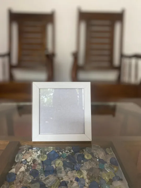 4%C3%974%20inch%20size%20%C2%BD"%20White%20colour%20picture%20frame%20best%20Ready%20Made%20Photo%20Frames%20#miniframe%20-%20Image%202