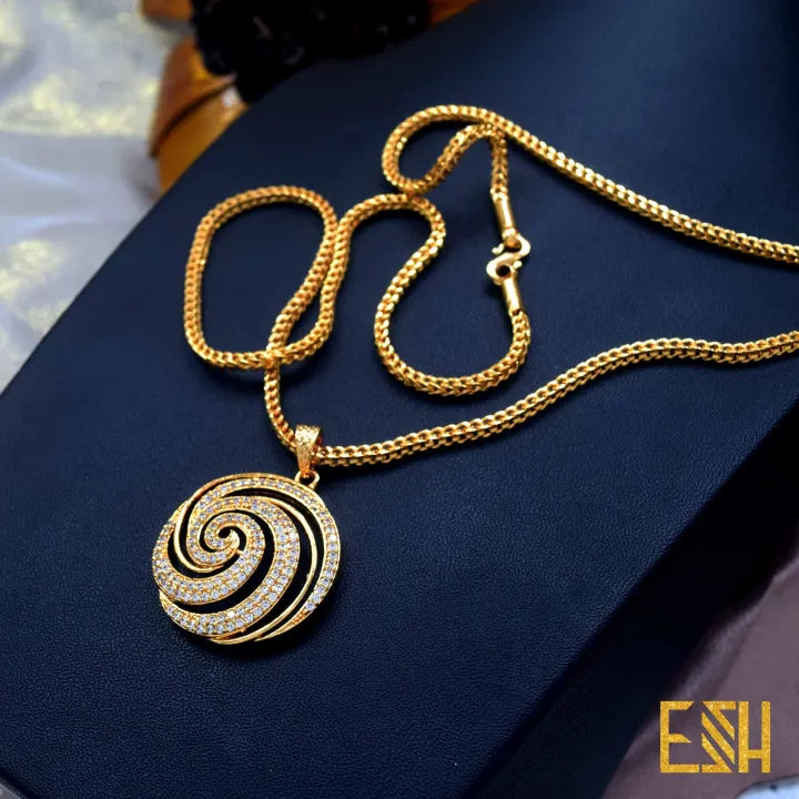 Gold%20Plated%2018/24%20Inch%202.5mm%20Singapore%20square%20fox%20chain%20with%20Big%20Derana%20Pendant%20-%20Image%202