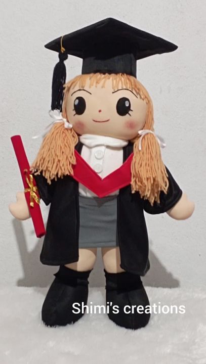 Graduation%20doll,%20Graduation%20doll%20soft%20toy%20-%20Image%204