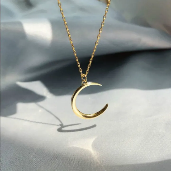 Simple%20Retro%20Crescent%20Moon%20Star%20Necklace%20Charm%20Chain%20Women%20Titanium%20Steel%2018K%20Gold%20Plated%20jewelry%20-%20Image%206