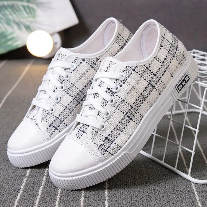 2023Spring%20New%20Canvas%20Shoes%20Women's%20Breathable%20Fashionable%20Sports%20Casual%20Shoes%20Korean%20Style%20Versatile%20Flat%20Student%20Shoes%20for%20Children%20-%20Image%204