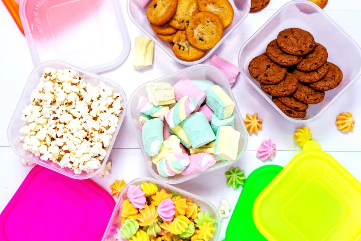 Freezer%20Container%20Set%20(5%20Pcs)%20%E2%80%93%20Polymate%20%7C%20%20Food%20Storage%20Container%20Set%20%7C%20Storage%20Container%20%7C%20Air%20Tight%20seal%20%7C%20Microwave%20safe%20%7C%2013cm%20X%2010cm%20X%2013cm%20-%20Image%203