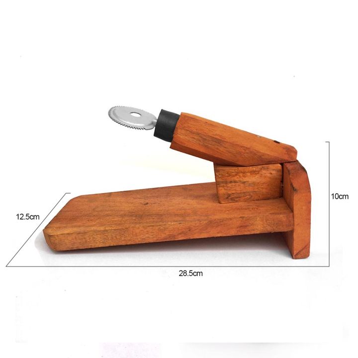 Wooden%20Coconut%20Scraper%20%5B%20Hiramanaya%20%5D%20Table%20Top%20Coconut%20Scraper%20-%20Image%203