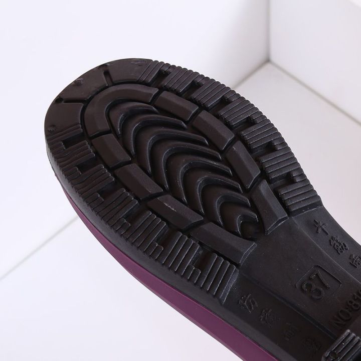 Mid-Calf%20Rain%20Shoes%20Women's%20Non-Slip%20Stylish%20Rubber%20Shoes%20Kitchen%20Short%20Soft%20Bottom%20Rain%20Boots%20Women's%20Car%20Wash%20Lightweight%20Rubber%20Shoes%20Summer%20-%20Image%202