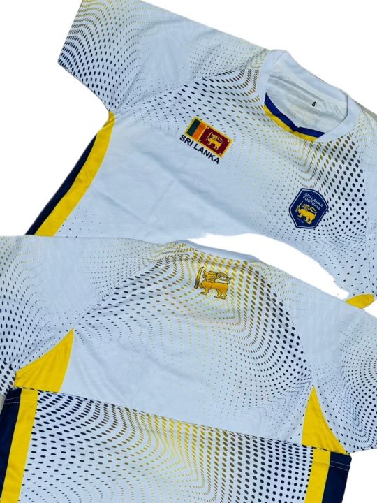 New%202025%20Sri%20Lanka%20Football%20Jersey%20Men%20Breathable%20Performance%20Sportswear%20-%20Image%207
