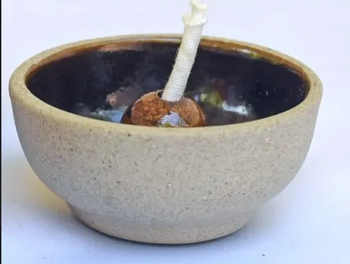 Coconut%20oil%20lamps%20made%20from%20clay%20-%20Image%203