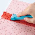 Practical Sewing Roller Ergonomic Handle Plastic Roller / Professional Sewing Quilting Tools For Home Decorations. 