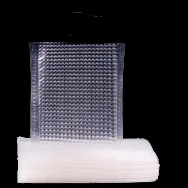 Vacuum%20Bag%20Embossed%2015%20x%2020%20cm-%20100%20Pack%20(6%20x%208%20inches)%20-%20Image%203