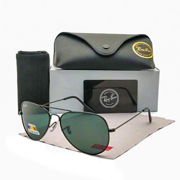 Ray-Ban%20Aviator%20Polarized%20Sunglasses%20-%20Image%204