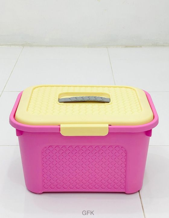 Plastic%20Storage%20Box%20Home%20Organizer%20With%20Lockable%20Lid%20Outdoor%20For%20Cloths%20Food%20Makeup%20Medicine%20Etc.%20-%20Image%203