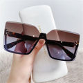 Sun Glasses Vintage Style Women Square Rimless Sunglasses Gradient Color. 