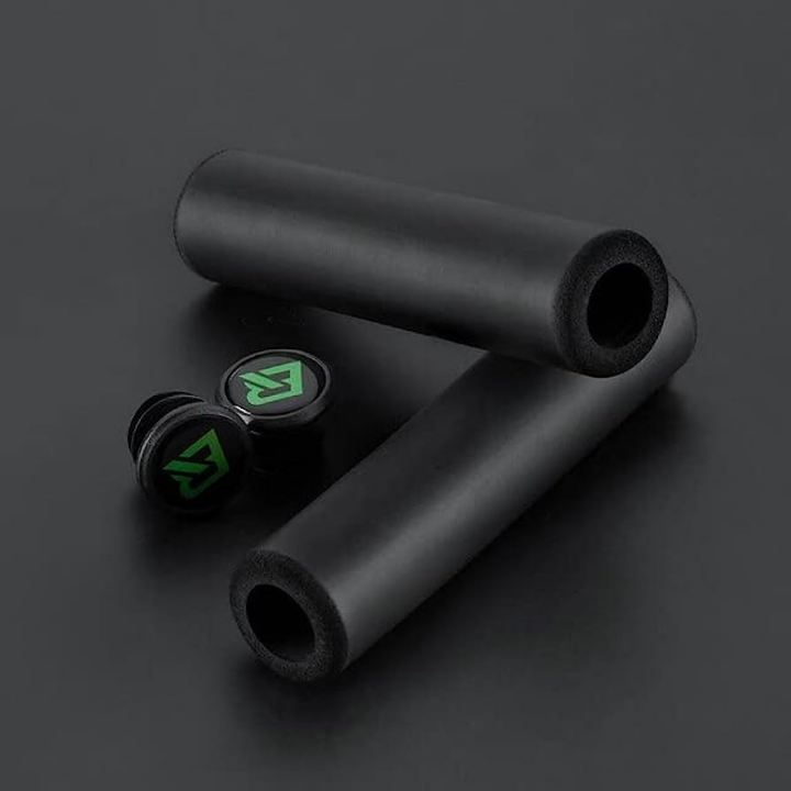 RockBROS%20Bike%20Grips%20Foam%20Single%20Lock%20on%20Bicycle%20Handle%20Bar%20Soft%20Comfortable%20Non-Slip%20Bike%20Handle%20Grips%20for%20BMX%20Mountain%20MTB%20Beach%20Cruiser%20Scooter%20-%20Image%202