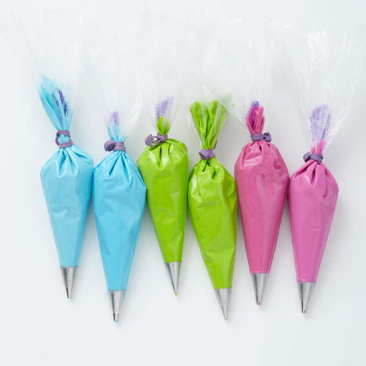 100%20Pcs%20Disposable%20Icing%20Piping%20Bag%20small%20-%20Image%203