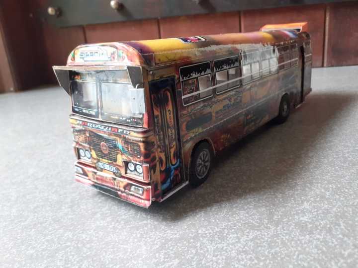 Hand%20made%20New%20Leyland%20Koombiyo%20Bus%20-%20Image%205