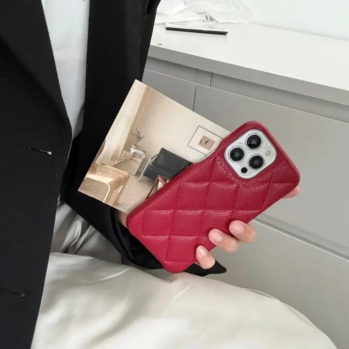 Retro%20Red%20Color%20Leather%20Phone%20Case%20For%20Iphone%2015%20Pro%20Max%2011%2012%2013%2014%20Pro%20Max%20Plus%20Luxury%20Solid%20Color%20Ultra%20Thin%20Hard%20Back%20Cover%20-%20Image%205