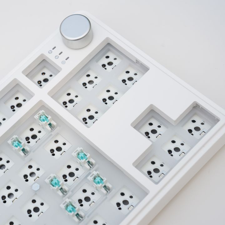 MATHEW%20MK86%20Kit/Barebone%20TKL%20RGB%203%20Mode%20Mechanical%20Keyboard%20PC/Polycarbonate%20Plate%20Gasket%20Structure%20Hot%20Swappable%20Wireless%20-%20Image%206