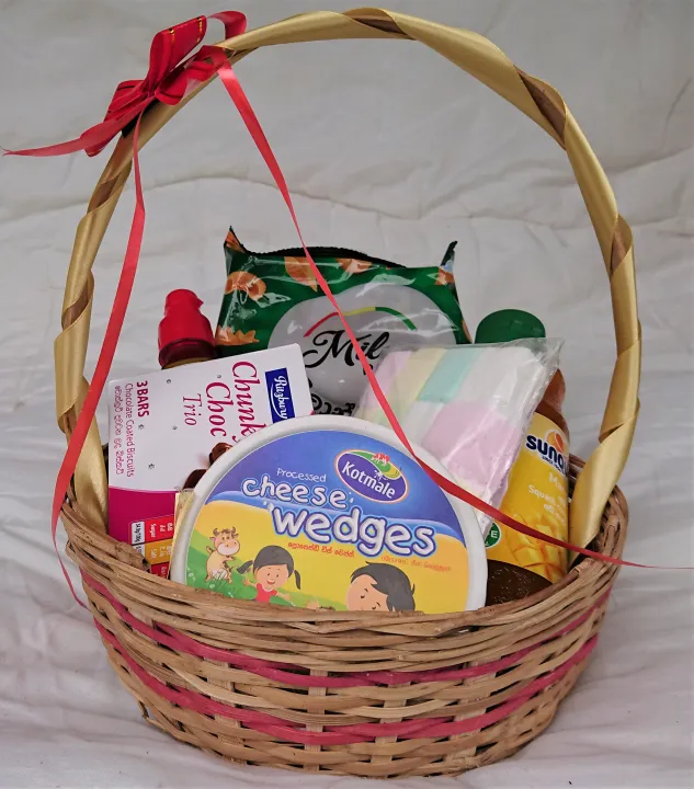Avurudu%20Gift%20Hamper%20Basket%20New%20Year%20Day%20Gift%20Pack%20For%20Friends%20Relations%20Neighbors%20Beautiful%20Basket%206pcs%20Items%20Decorated%20Gift%20Hamper%20Sweets%20Free%20Lollipop%20Including%20Bucket%20and%20Wrapping%20Customized%20Gift%20Box%20For%20New%20Year,%20Party,%20Christmas,%20Anniversary%20Gift%20-%20Image%204