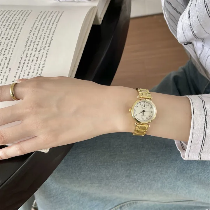 %E3%80%90Hengli%20jewelry%20story%E3%80%91Vintage%20Chain%20Watch%20for%20Women,%20Round%20Small%20Gold%20Watch,%20Exquisite%20Light%20Luxury%20Digital%20Scale%20Quartz%20Women's%20Wristwatch%20-%20Image%207