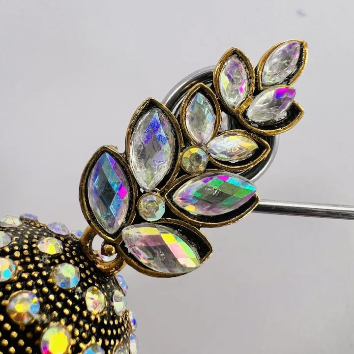 ESH%20Light%20gold%20Indian%20Vintage%20Bollywood%20dangle%20drop%20jhumka%20jimikki%20earring%20Trendy%20Leaf%20Design%20Pearl%20Drop%20&%20Multi%20Stone-Studded%20earring%20for%20women%20and%20girl%20-%20Image%205