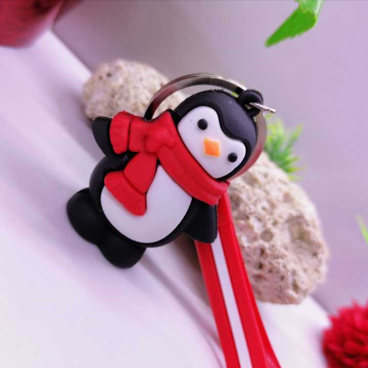 Penguin%20key%20tag%20-%20Image%203