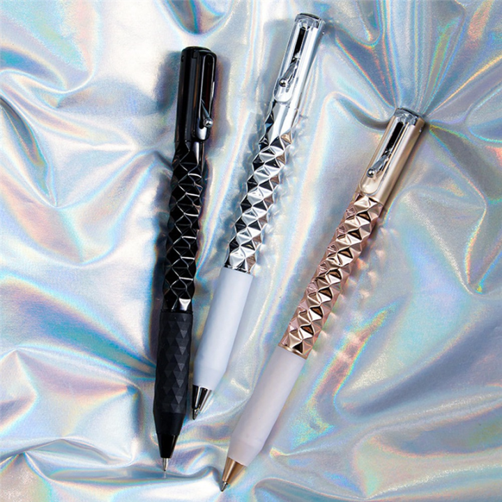 Geometric%20Metal%20Crinkle%20Pen%20Fidget,%20Stress%20Relief%20Metal%20Shape%20Shifting%20Switchpen,%200.5mm%20Retractable%20Gel%20Pen,%20Silver%20-%20Image%202