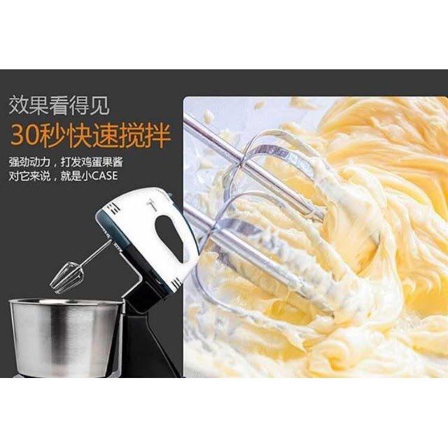 Stand%20Mixer%20-%20egg%20beater%20with%20stand%20-%20Image%205