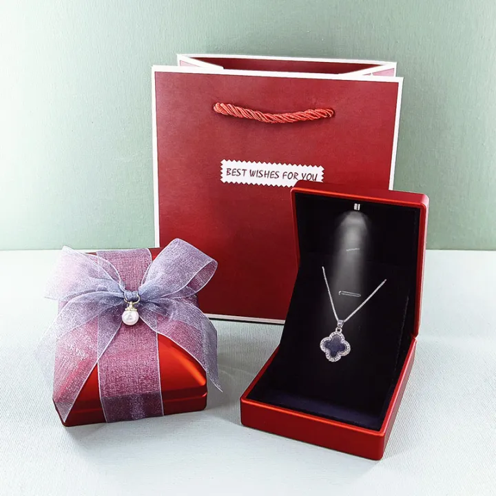 Creative%20LED%20Jewelry%20Box%20with%20Light%202024%20New%20High-End%20Birthday%20Gift%20Ring%20Necklace%20Bracelet%20Bracelet%20Bag%20-%20Image%2010