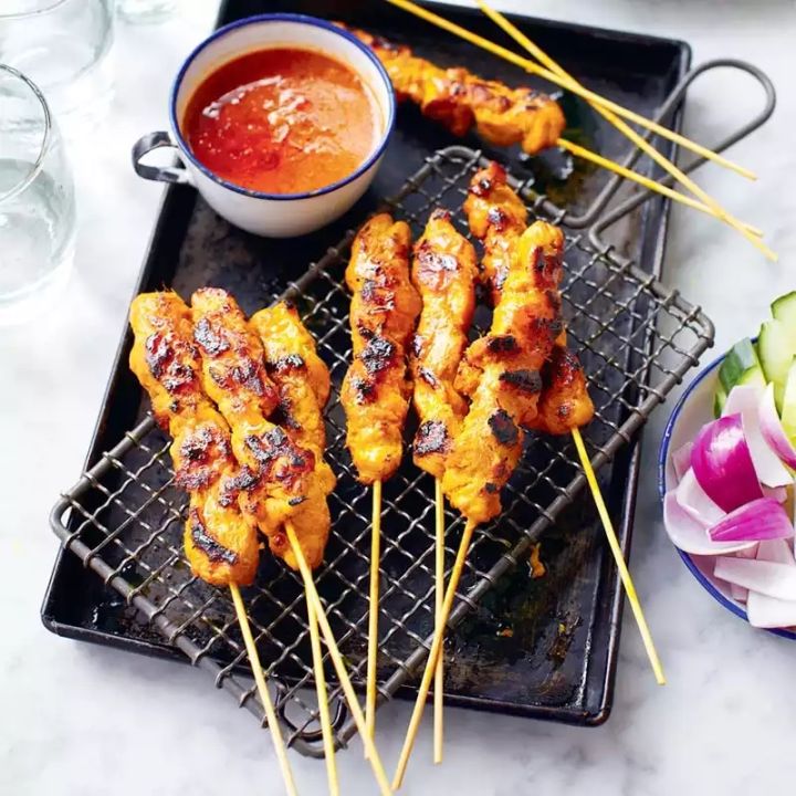 BBQ%20Bamboo%20Skewers%20-%20Brown%20%20Wooden%20Skewers%20Pack%20of%20%20Bamboo%20Sticks%20with%20%20-%20Ideal%20for%20BBQ,%20Kebab,%20Cake%20Topper,%20-%20Image%203