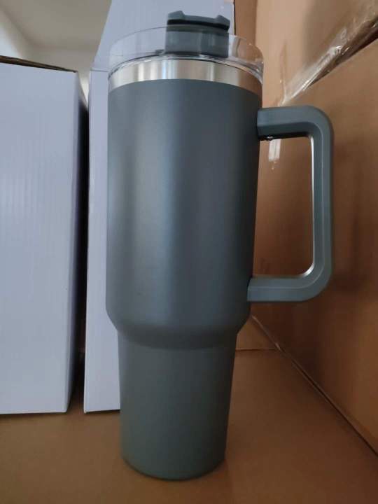 40oz/1500ml%20Vacuum%20Insulated%20Stainless%20Steel%20Tumbler%20with%20Handle%20&%20Straw%20-%20Double-Wall%20Insulated,%20Travel%20Mug%20Leakproof%20Lid,%20for%20Hot%20&%20Cold%20Beverages,%20Car,%20Office,%20Gym,%20Outdoor%20Use,%20Gym%20Hydration,%20Modern%20Tumbler,%20Thermal%20Water%20Bottle,Stainless%20Steel%20Bottle%20-%20Image%2010