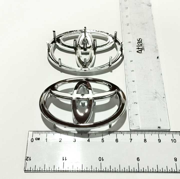 High%20Quality%20Toyota%20steering%20wheel%20emblem/%20badge%20-%20Image%203