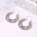 1 Pair Flower Shape Hollow Drop Earrings Alloy Geometrical Piercing Women Dangle Earrings Fashion Jewelry. 