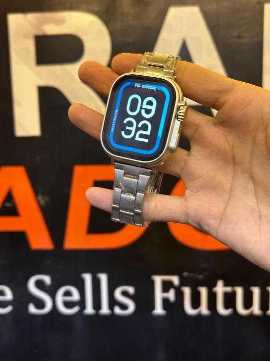 MK39%20Ultra%20Smartwatch%207in1%20%7C%20Series%2010%20Dials%20%7C%205%20iconic%20%7C%20Latest%20Version%20%7C%20BT%20calling%20+%20Custom%20wallpaper%20%7C%20Wireless%20charging%20-%20Image%203