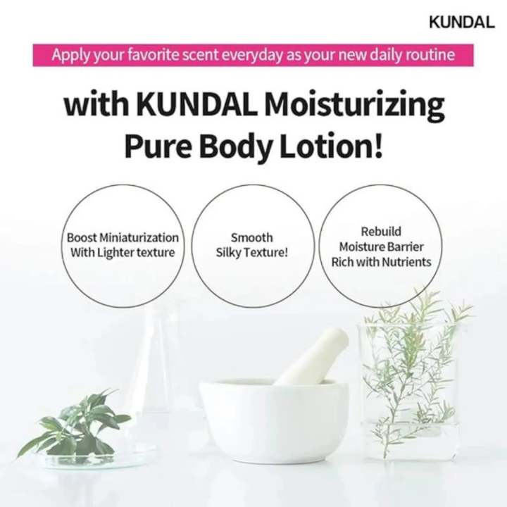 KUNDAL%20Honey%20&%20Macadamia%20Pure%20Natural%20Moisturizing%20Refreshing%20Body%20Lotion%20White%20Musk%20500ml%20-%20Image%204