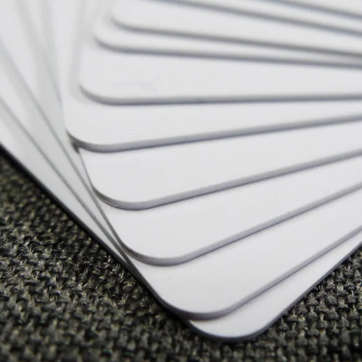 100%20Pvc%20Plastic%20Cards%20Plastic%20Business%20Cards%20Hot%20Stamping%20Double-Sided%20Printing%20Plastic%20Card%20Plastic%20Membership%20Card%20-%20Image%207