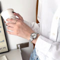 【QuasarQuarters】Vintage Small Gold Watch for Women ins student style brightening light luxury high-end quartz watch. 