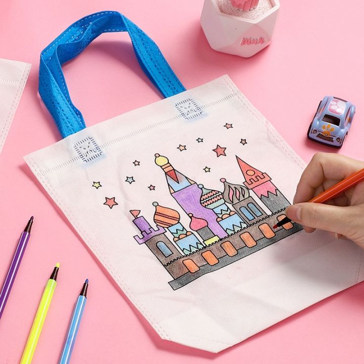 1/5pcs%20DIY%20Graffiti%20Bag%20with%20Markers%20Handmade%20Painting%20Non-Woven%20Bag%20for%20Children%20Arts%20Crafts%20Color%20Filling%20Drawing%20Toys%20Gifts%20-%20Image%203
