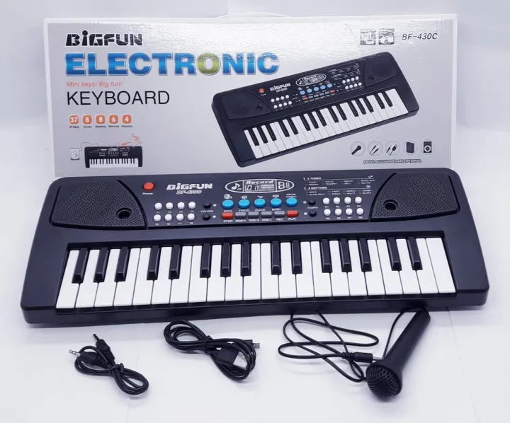 Key%20Piano%20Keyboard%20Toy%20for%20Kids%20with%20Mic%20and%20USB%20Charging%20Cable%20-%20Image%2010