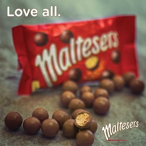 Maltesers%20Chocolate%20Balls%2037g%20-%20Image%204