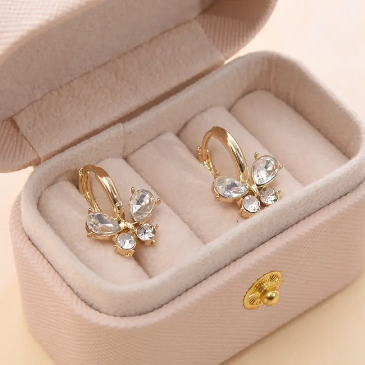 1Pair%20Girls%20Sweet%20Temperament%20Zircon%20Butterfly%20Earrings%20Niche%20Simple%20Exquisite%20Small%20Ear%20Buckles%20for%20Daily%20Versatile%20Jewelry%20-%20Image%206
