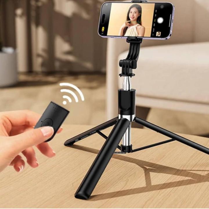 R1L%20LONG%20SELFIE%20STICK%20TRIPOD%20%E2%80%93%20EXTENDABLE%20UP%20TO%20170%20CM%20WITH%20BLUETOOTH%20REMOTE%20-%20Image%207