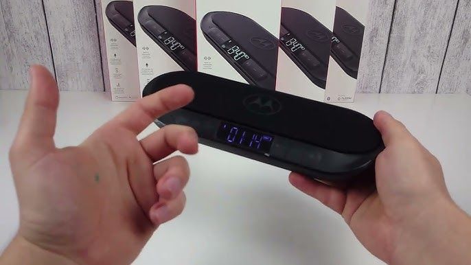 Motorola%20Sonic%20Sub%20520%20Radio%20Alarm%20Clock%20with%20Wireless%20Charging%20Station%20-%20Bluetooth%20Speaker%20-%20Image%203