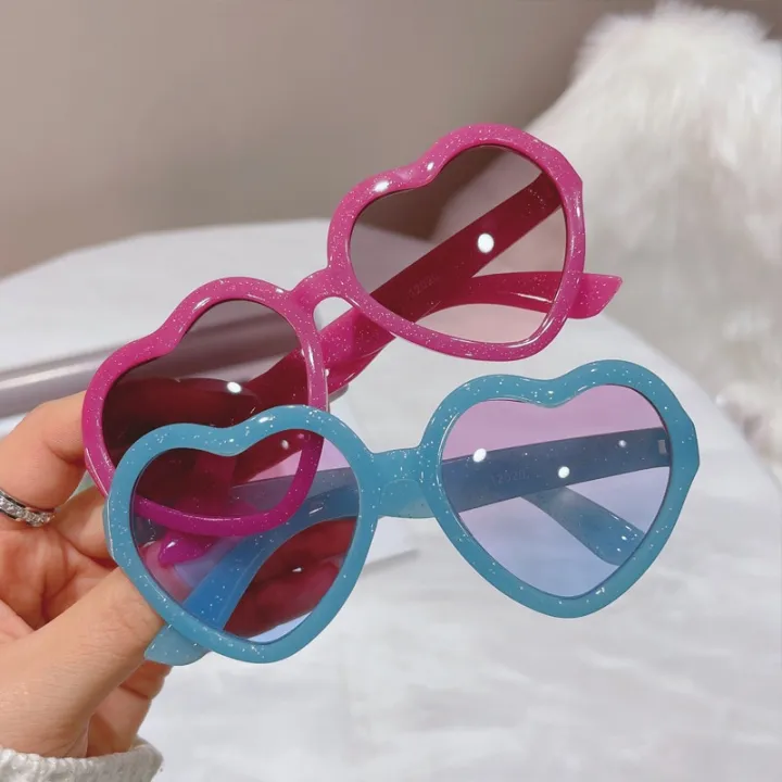 Cute%20Candy%20Color%20Hearts%20Kids%20Sunglasses%20Children%20Retro%20Pink%20Cartoon%20Sun%20Glasses%20Frame%20Girls%20Boys%20Baby%20Sunglasses%20UV400%20Eyewear%20-%20Image%204