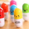 3PCS/Lot Creative Vitamin Pill Capsule Style Mini Stretch Ballpoint Pen School Office Supply Student Stationery. 