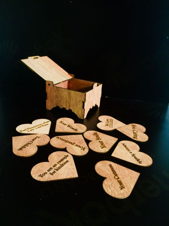 Wooden%20Gift%20Box%20With%2010%20Reason%20For%20Love%201/4%20Inches%20Engraved%20Customized%20Personalized%20Thick%20Wood%20-%20Image%207