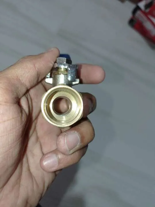 1/2%20Brass%20ball%20valve%20(15mm)%20bathroom%20valve%20full%20brass%20body%20stainless%20steel%20ball%20valve%20-%20Image%205