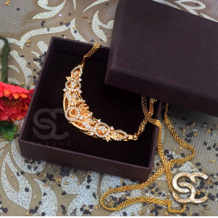 Gold%20Plated%20Traditional%20Sawadi%20Pendant%20Necklace%20with%2004MM%20Bismark%20Long%20Chain%20for%20Bridal%20Wear%20-%20Image%203