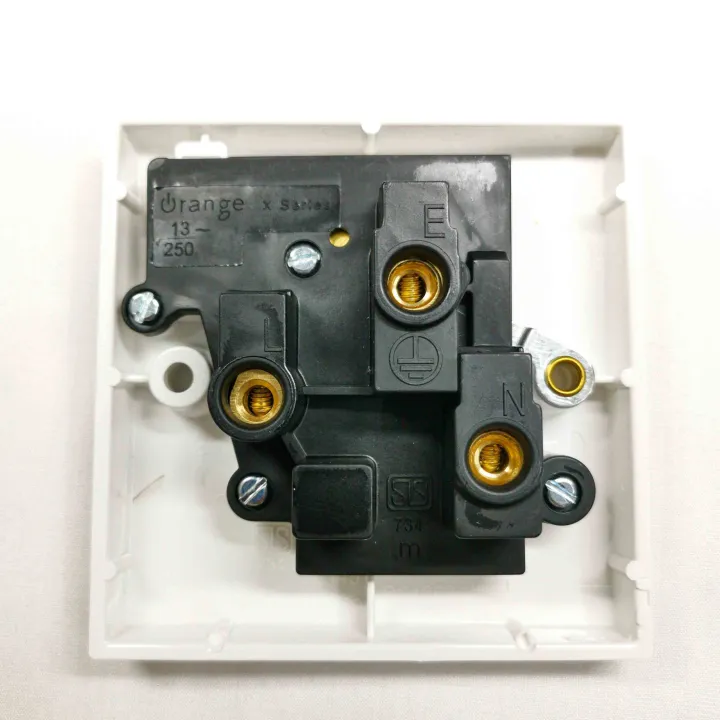 Orange%20Casablanca%20X5%2013A%20/%20AMP%20Switched%20Socket%20Outlet%20,%2013A%20Plug%20Base%20-%20Image%205