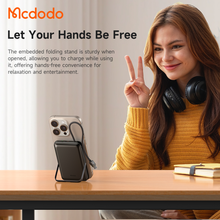 MC-6320%2020W%20Digital%20Display%2010000mAh%20Dual-Zone%20Magnetic%20Power%20Bank%20Built-%20in%20Cable%20&%20Stand%20-%20Image%208