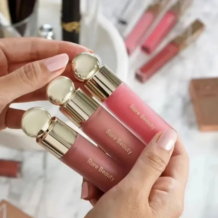 Rare%20Beauty%20Soft%20Pinch%20Liquid%20Blush%20Silky%20and%20Glide%20On%20Smooth%20Long%20Lasting%20Plump%20Pinch-perfect%20Flush%20Seamless%20Matte%20Dewy%20Makeup%20-%20Image%204